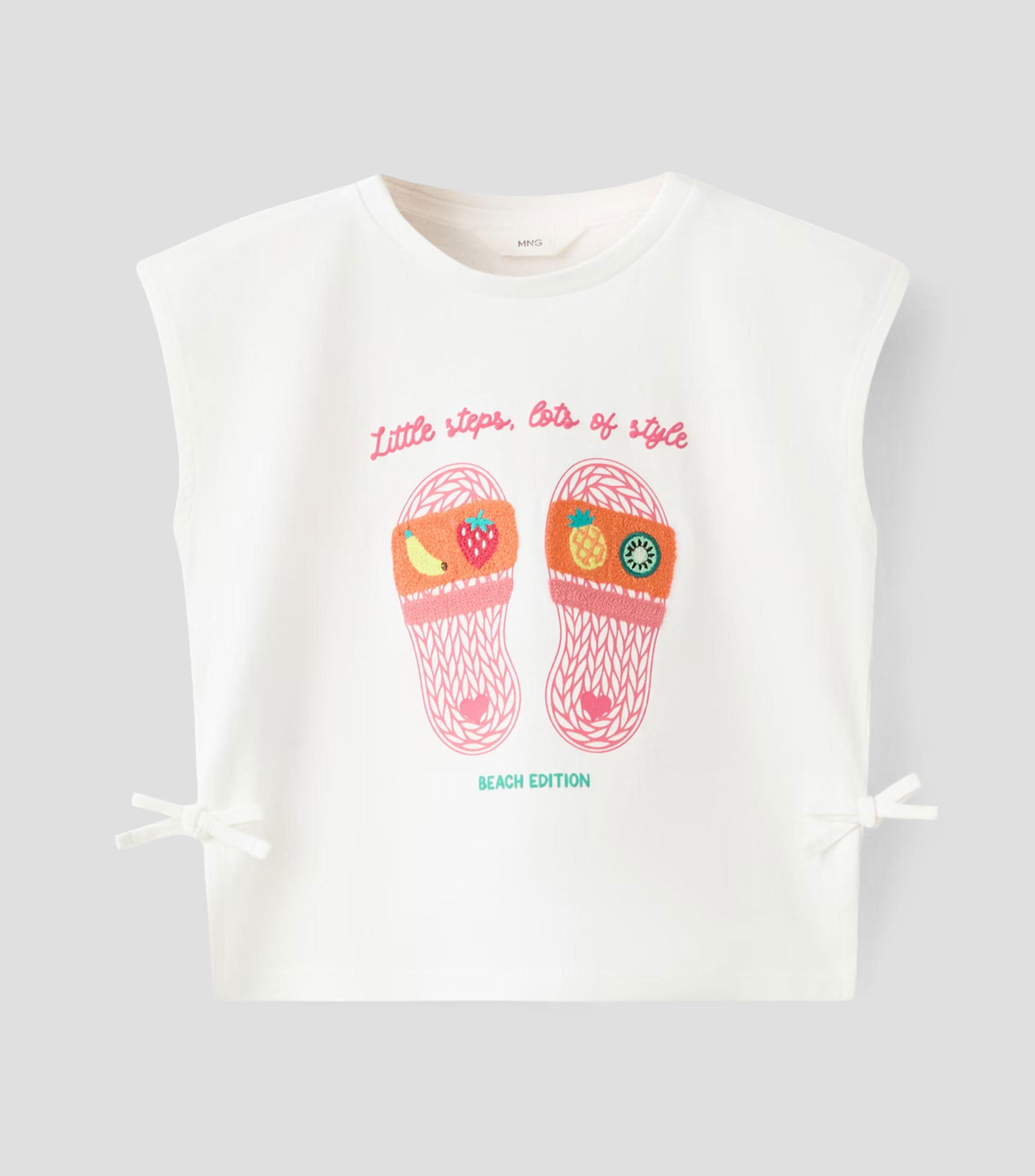 Playera cuello redondo manga corta estampada Niña